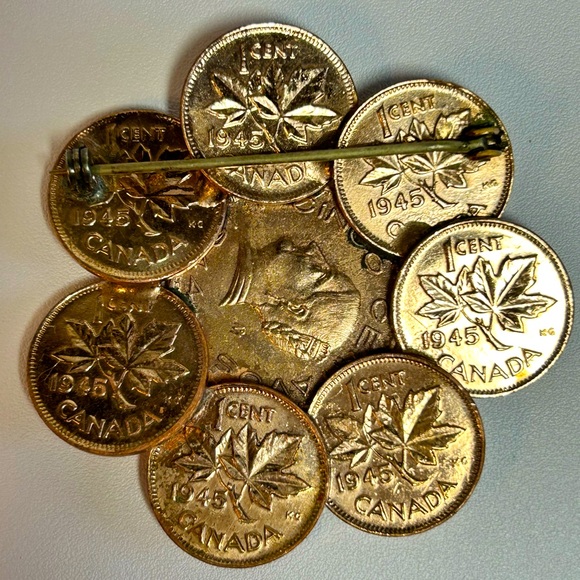 Vintage 40’s Canada one cent Mexico 5 cent Genuine Coin Brooch 1944 1945 Copper - Picture 3 of 4
